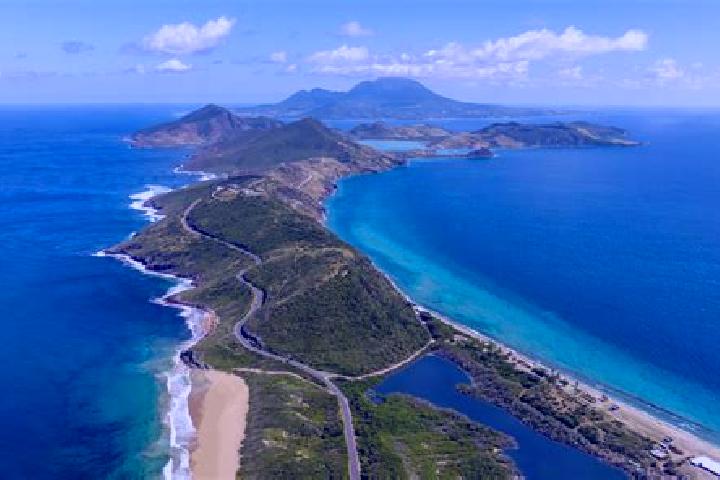 Ruby, 35 — Escort in Nicola Town, Saint Kitts and Nevis