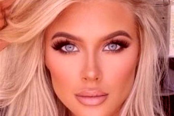 Ruby, 36, a platinum blonde blue-eyed middle eastern companion based in Santa Maria di Sala. Offering CIM, Duos, Roleplay, Domination. Available for incall a...