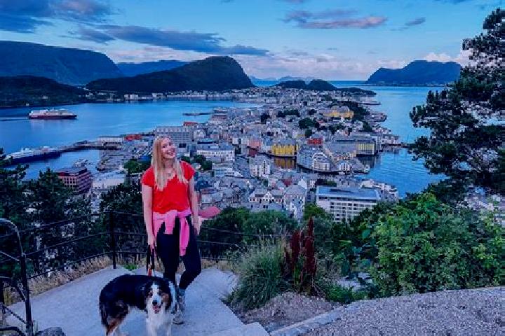 Ruby, 36 — Escort in Alesund, Norway