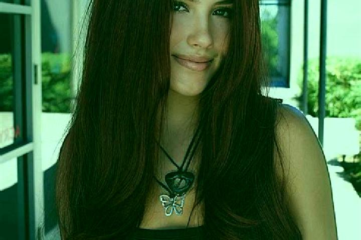 Ruby, 37, a auburn dark-eyed asian companion based in Bischofroda. Offering Dinner Date, Duos, Deep French Kissing. Available for incall and outcall, overnig...