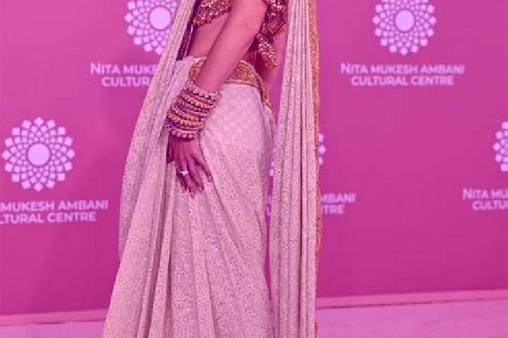 Ruby, 37, a black dark-eyed indian companion based in Nita. Offering Tantra, A-Level, Overnight. Available for incall and outcall, overnight bookings available.
