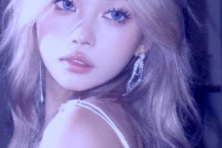 Ruby, 37, a blonde blue-eyed asian companion based in Luis Eduardo Magalhaes. Offering OWO, 69, GFE, BDSM. Available for incall and outcall, overnight bookin...