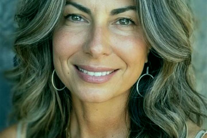 Ruby, 37, a brunette grey-eyed middle eastern companion based in Villemontais. Offering Domination, Prostate Massage, Erotic Massage. Available for incall an...