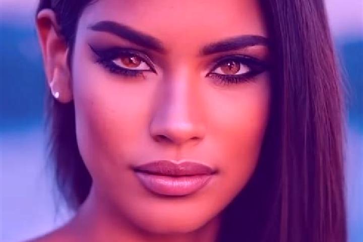 Ruby, 37, a chestnut hazel-eyed latina companion based in San Nicolas Tolentino. Offering Roleplay, Striptease, GFE, Prostate Massage. Available for incall a...