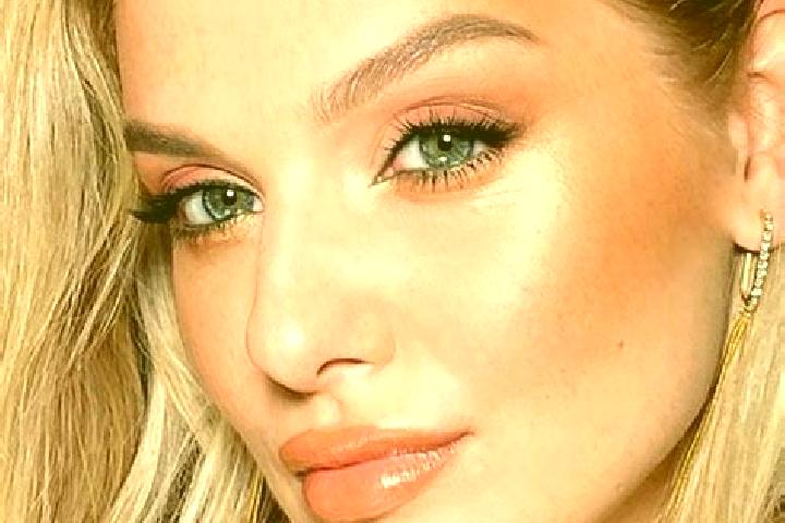 Ruby, 37, a dark blonde green-eyed indian companion based in Curazao. Offering A-Level, Party Girl, Overnight. Available for incall and outcall, day and even...