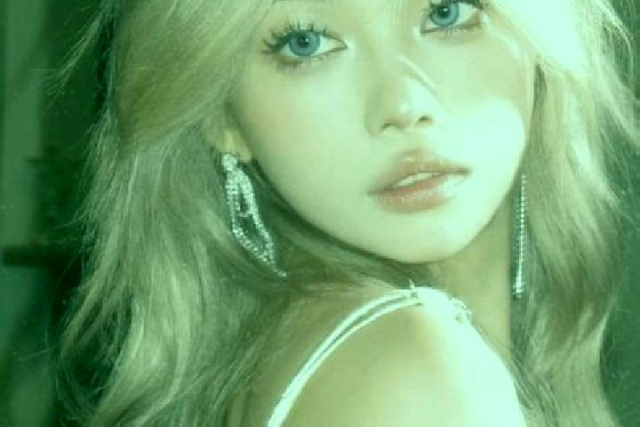 Ruby, 37, a platinum blonde amber-eyed asian companion based in Navedano. Offering Duos, Domination, OWO. Available for incall and outcall, overnight booking...
