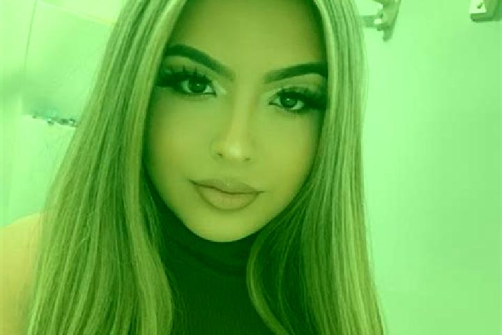 Ruby, 37, a red blue-eyed mixed companion based in Gragnana. Offering Overnight, Duos, Domination, BDSM. Available for incall and outcall, day and evening da...