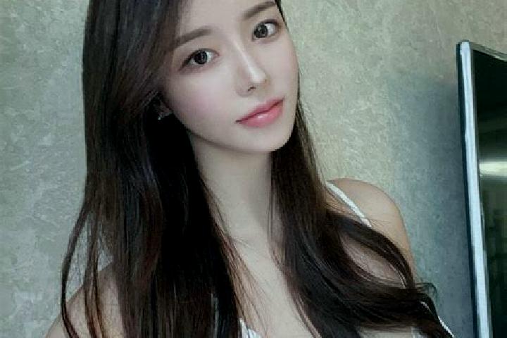 Ruby, 37 — Escort in Gongyiyong, China