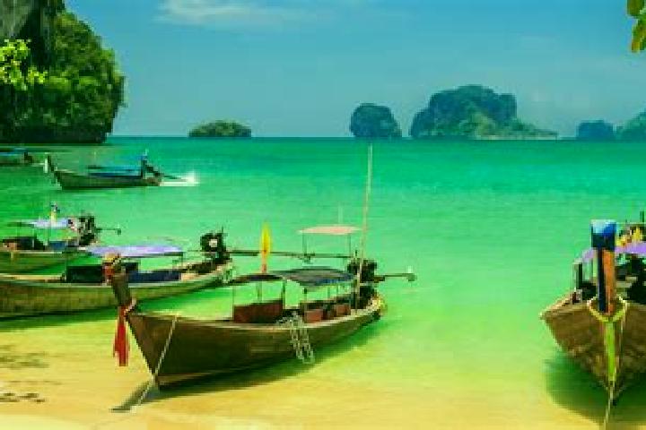 Ruby, 37 — Escort in Kaeng Sanam Nang, Thailand