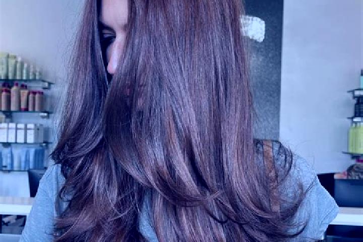 Ruby, 38, a chestnut brown-eyed indian companion based in Quenast. Offering OWO, Deep French Kissing, Tantra. Available for incall and outcall, overnight boo...