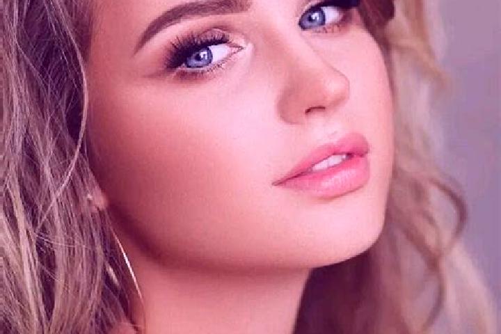 Ruby, 38, a dark blonde blue-eyed mediterranean companion based in Viiala. Offering Overnight, Couples, A-Level, Party Girl. Available for incall and outcall...