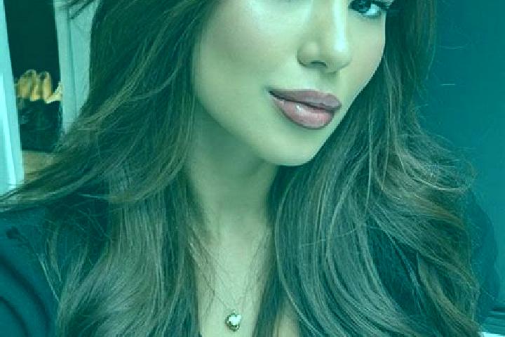 Ruby, 39, a chestnut brown-eyed latina companion based in Al Marj. Offering Couples, BDSM, Overnight, Dinner Date, Duos. Available for incall and outcall, da...