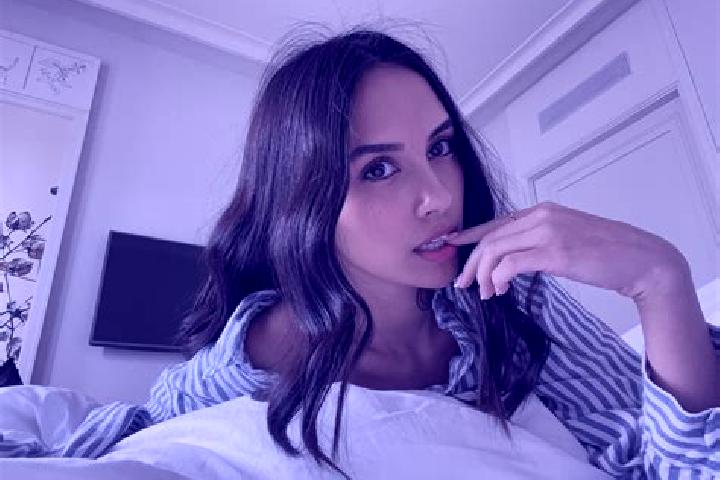 Ruby, 39, a red dark-eyed slavic companion based in Weixinghu. Offering BDSM, Travel Companion, Girlfriend Experience. Available for incall and outcall, day ...