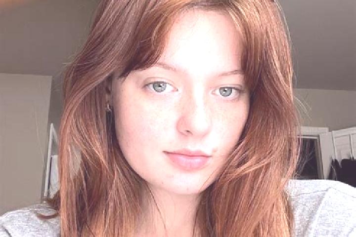 Sadie, 20, a auburn dark-eyed caucasian companion based in El Puerto. Offering Party Girl, Girlfriend Experience, Prostate Massage, Deep French Kissing. Avai...