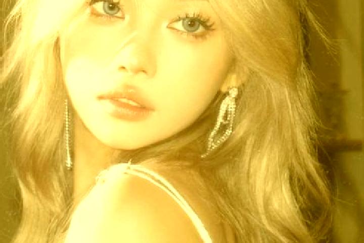 Sadie, 20, a blonde blue-eyed asian companion based in Krajan Bakalan. Offering CIM, Prostate Massage, BDSM. Available for incall and outcall, day and evenin...