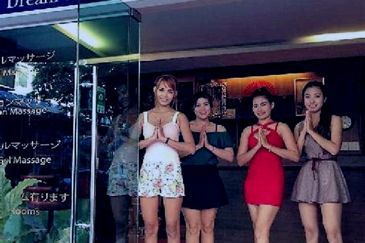 Sadie, 20, a dark blonde amber-eyed asian companion based in Albalat dels Sorells. Offering Girlfriend Experience, Erotic Massage, Prostate Massage, CIM. Ava...
