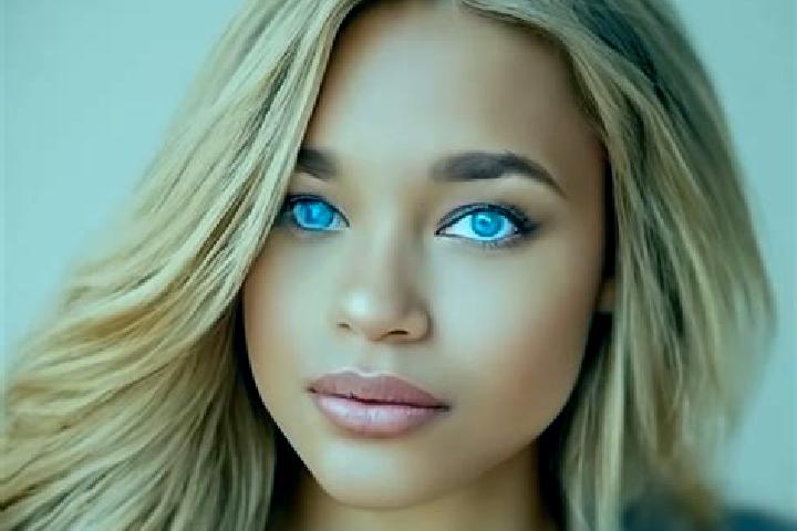 Sadie, 20, a dark blonde blue-eyed latina companion based in Stratton. Offering Fetish, Erotic Massage, Travel Companion. Available for incall and outcall, o...