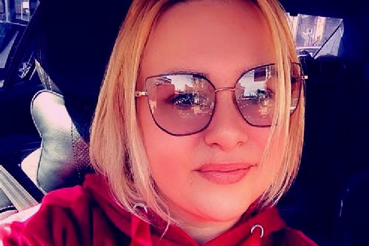 Sadie, 20 — Escort in Alexandria, Romania
