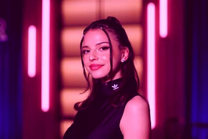 Sadie, 20 — Escort in Csomor, Hungary