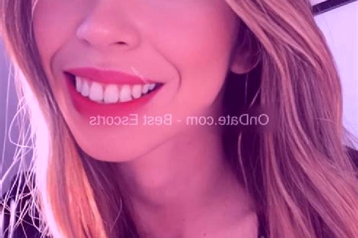 Sadie, 20 — Escort in Winston, United States
