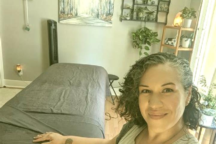 Sadie, 21, a black brown-eyed indian companion based in Vlamertinge. Offering Tantra, CIM, Erotic Massage. Available for incall and outcall, day and evening ...