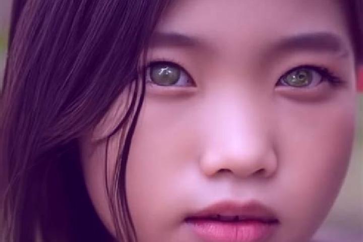 Sadie, 21, a brunette green-eyed asian companion based in Coyllurqui. Offering Fetish, Deep French Kissing, Massage, Roleplay. Available for incall and outca...