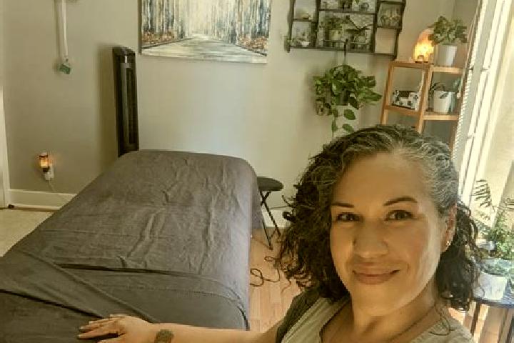 Sadie, 21, a chestnut grey-eyed ebony companion based in Weibern. Offering A-Level, Overnight, Roleplay, Massage. Available for incall and outcall, day and e...