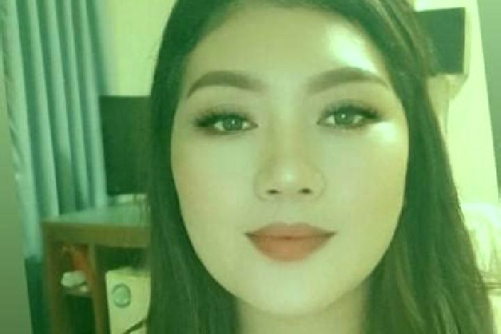 Sadie, 21, a chestnut grey-eyed indian companion based in Nitrianske Pravno. Offering Erotic Massage, BDSM, Girlfriend Experience, CIM. Available for incall ...