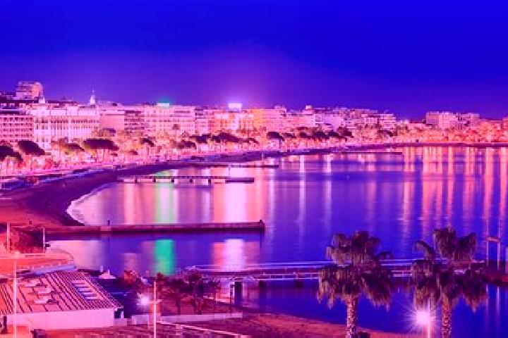 Sadie, 21 — Escort in Cannes, France