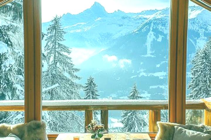 Sadie, 21 — Escort in Grandson, Switzerland