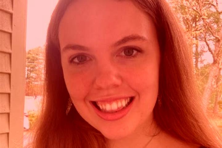 Sadie, 21 — Escort in Raynham Center, United States