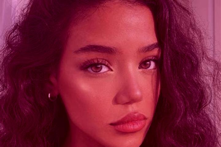 Sadie, 22, a black brown-eyed slavic companion based in Kaptol. Offering Couples, Party Girl. Available for incall and outcall, overnight bookings available.