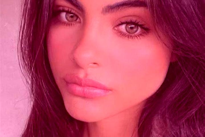 Sadie, 22, a brunette dark-eyed middle eastern companion based in Finkenwerder. Offering OWO, Roleplay, A-Level. Available for incall and outcall, overnight ...