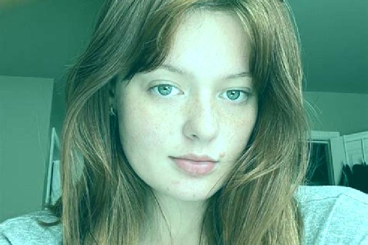 Sadie, 22, a red blue-eyed caucasian companion based in Smirnykh. Offering Prostate Massage, Deep French Kissing, Party Girl, OWO. Available for incall and o...