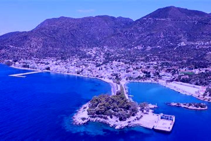 Sadie, 22 — Escort in Methana, Greece