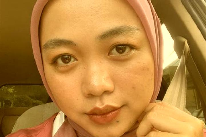Sadie, 22 — Escort in Tirtoyudo, Indonesia