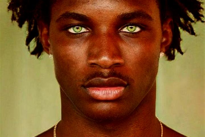 Sadie, 23, a black green-eyed ebony companion based in Villeneuve-les-Avignon. Offering CIM, 69, Couples, Fetish, Deep French Kissing. Available for incall a...