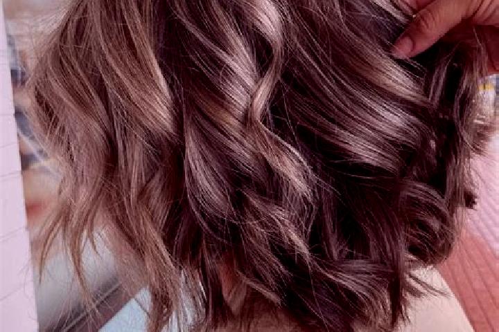 Sadie, 23, a dark blonde grey-eyed caucasian companion based in Urdorf / Heidenkeller. Offering 69, Overnight, OWO, Deep French Kissing. Available for incall...