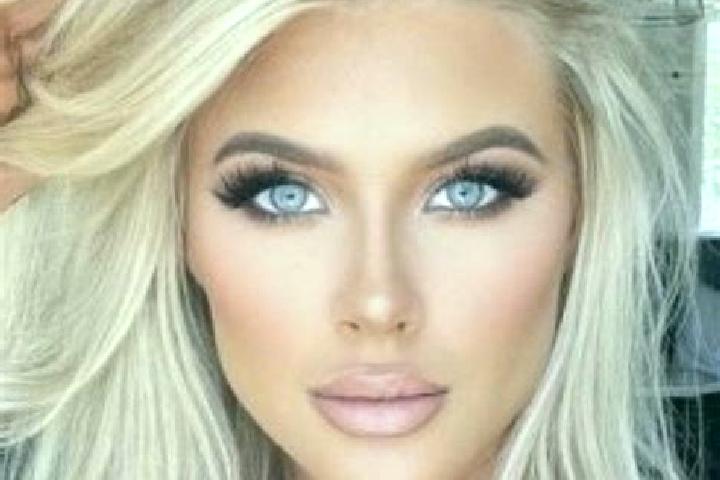 Sadie, 23, a platinum blonde brown-eyed asian companion based in El Arrayan. Offering Girlfriend Experience, Dinner Date, Tantra, A-Level. Available for inca...