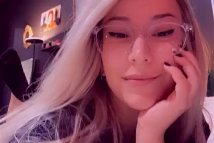 Sadie, 23, a platinum blonde dark-eyed mediterranean companion based in Kirchberg ob der Donau. Offering OWO, GFE, Fetish. Available for incall and outcall, ...