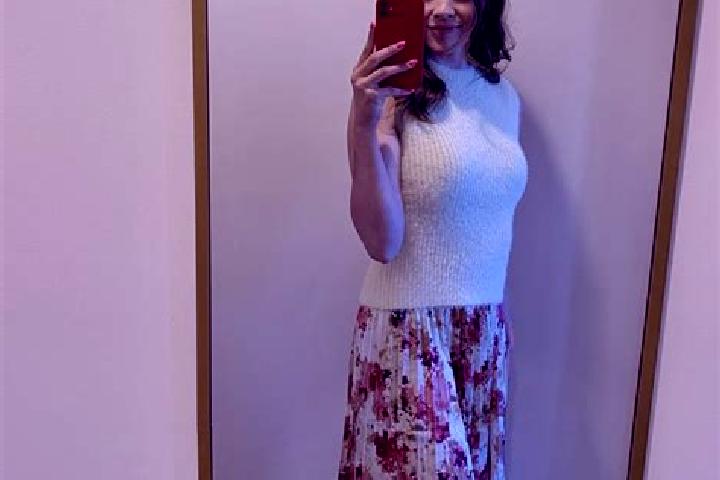 Sadie, 23 — Escort in Bylbasivka, Ukraine