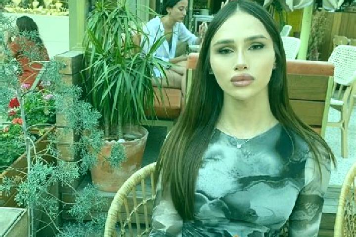 Sadie, 23 — Escort in Doga, Turkey