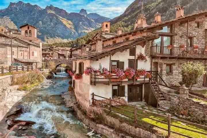 Sadie, 23 — Escort in Pontechianale, Italy