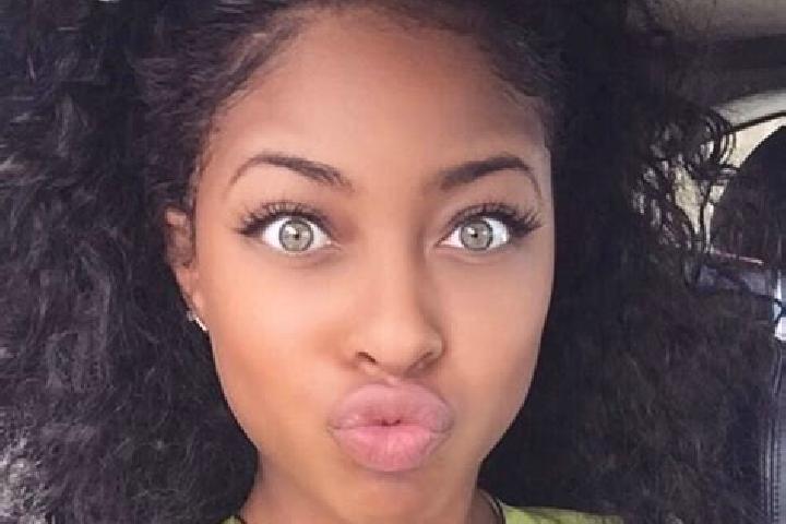 Sadie, 24, a black green-eyed ebony companion based in Yangliuqing. Offering Dinner Date, Erotic Massage, Travel Companion. Available for incall and outcall,...