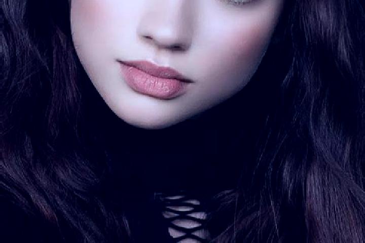 Sadie, 24, a brunette dark-eyed caribbean companion based in Cappelluccia. Offering Party Girl, Domination, Travel Companion. Available for incall and outcal...
