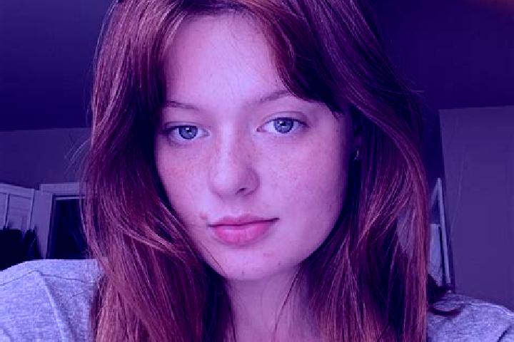 Sadie, 24, a chestnut blue-eyed caribbean companion based in Belfort-du-Quercy. Offering CIM, Duos. Available for incall and outcall, day and evening dates.