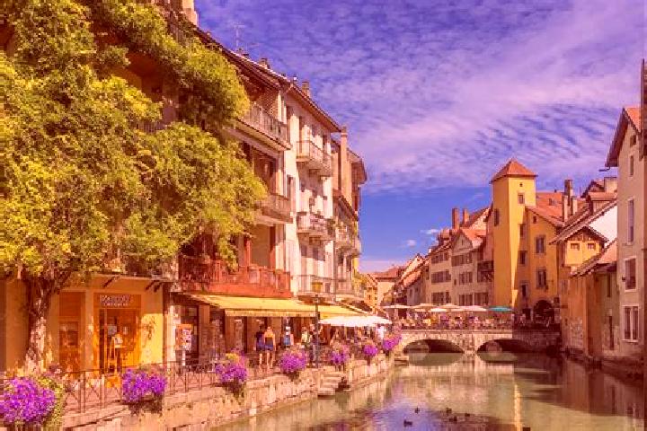 Sadie, 24 — Escort in Artenay, France