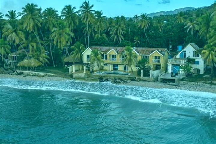 Sadie, 24 — Escort in Cayes-Jacmel, Haiti