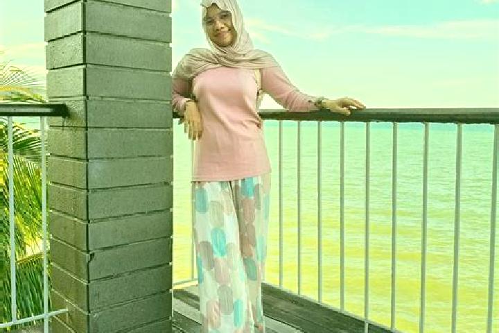Sadie, 24 — Escort in Muara, Indonesia