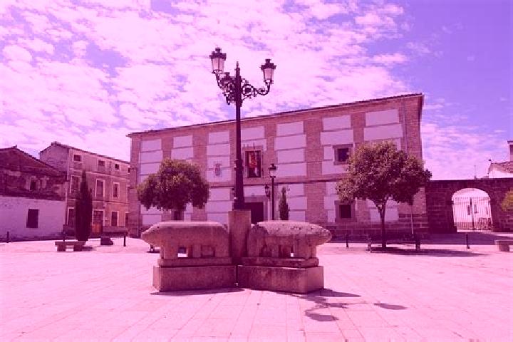 Sadie, 24 — Escort in Torralba de Oropesa, Spain